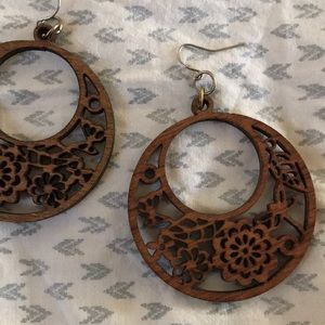 Wood earrings